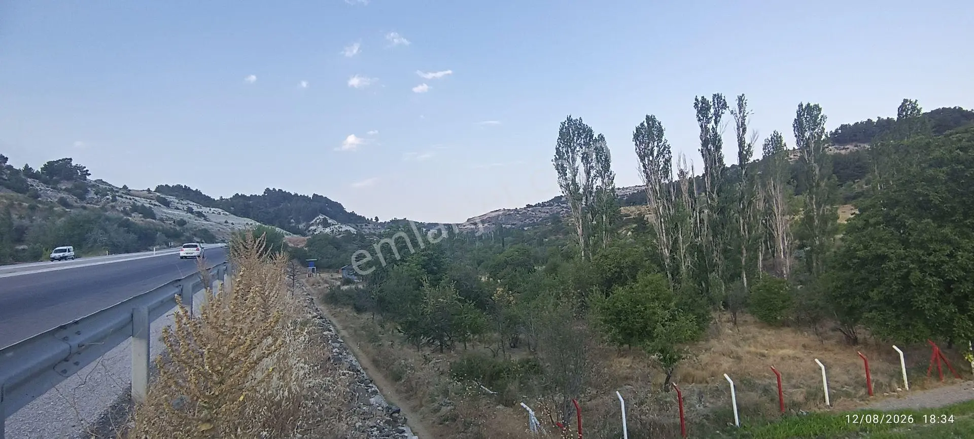 Eskigediz Kütahya Anayol Üzerinde Fırsat Satılık Bahçe — fotoğraf 5