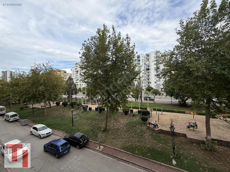 Mavi Bulvar Üzeri Park Manzaralı 3+1 Cazip Masrafsız — fotoğraf 32