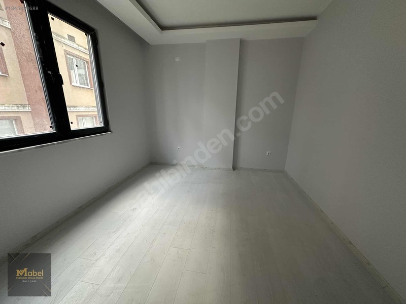 Mabelden Atatürk Mahallesinde Caddeye Yakın Ramada Karşısı 1+1 — fotoğraf 8
