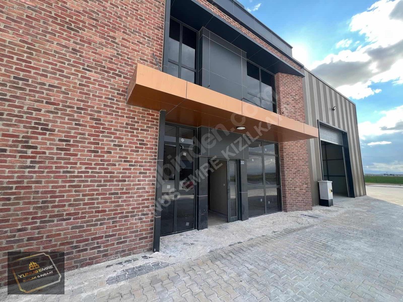 Yunus Emre Kızılkaya Emlaktan Karatayda Kiralık Fabrika — fotoğraf 2