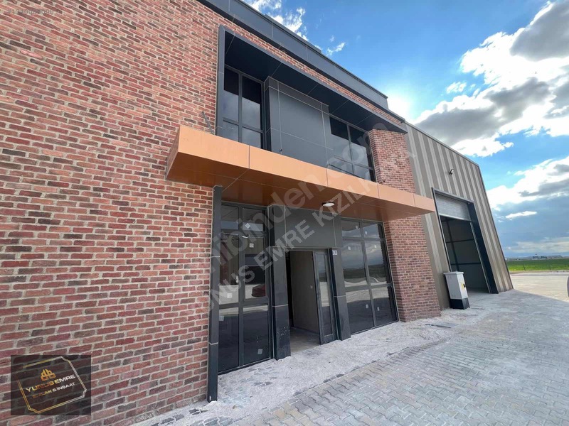 Yunus Emre Kızılkaya Emlaktan Karatayda Kiralık Fabrika — fotoğraf 3