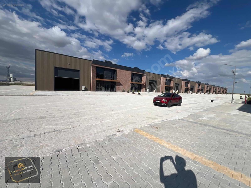 Yunus Emre Kızılkaya Emlaktan Karatayda Kiralık Fabrika — fotoğraf 7