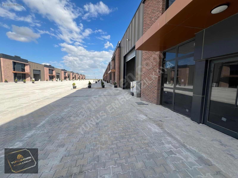 Yunus Emre Kızılkaya Emlaktan Karatayda Kiralık Fabrika — fotoğraf 12