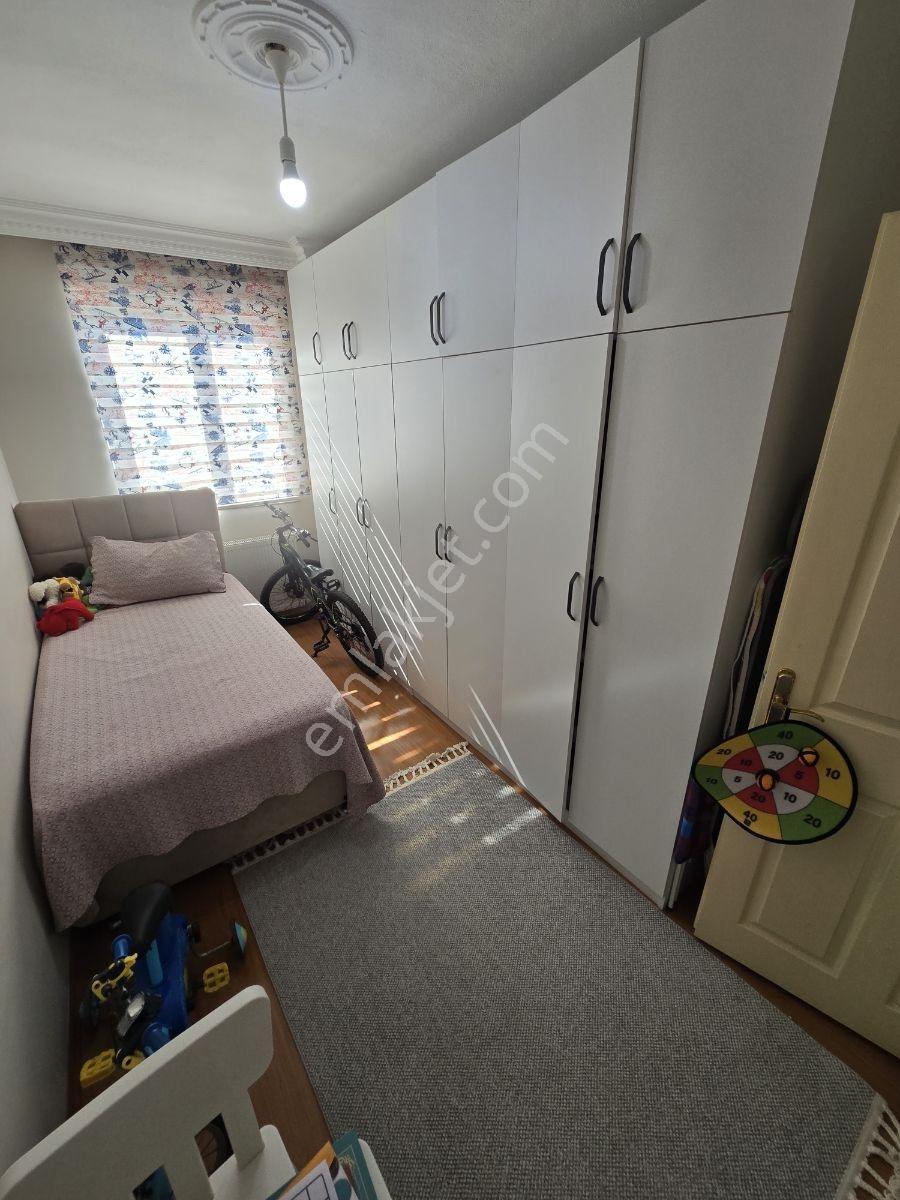 Tranvayın Dibinde 3+1 Full Kredili Dogal Gazlı Daire — fotoğraf 16