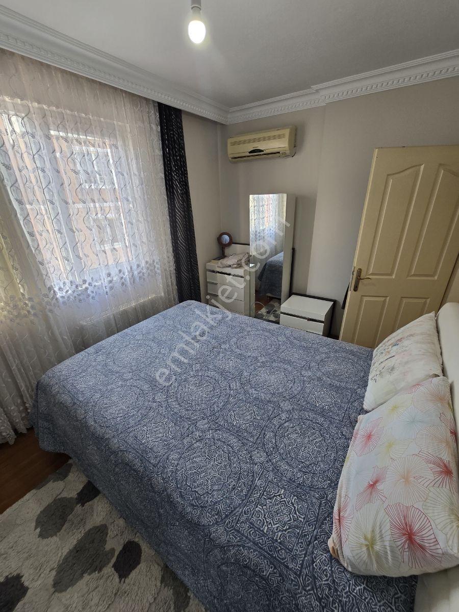 Tranvayın Dibinde 3+1 Full Kredili Dogal Gazlı Daire — fotoğraf 23