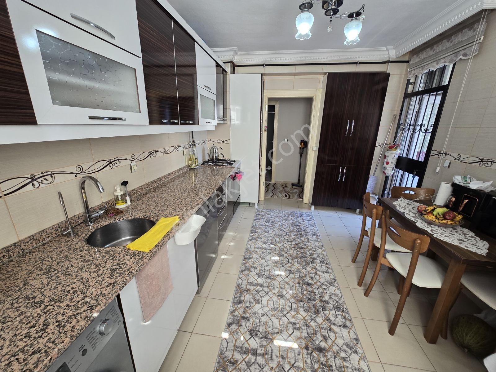 Tranvayın Dibinde 3+1 Full Kredili Dogal Gazlı Daire — fotoğraf 29