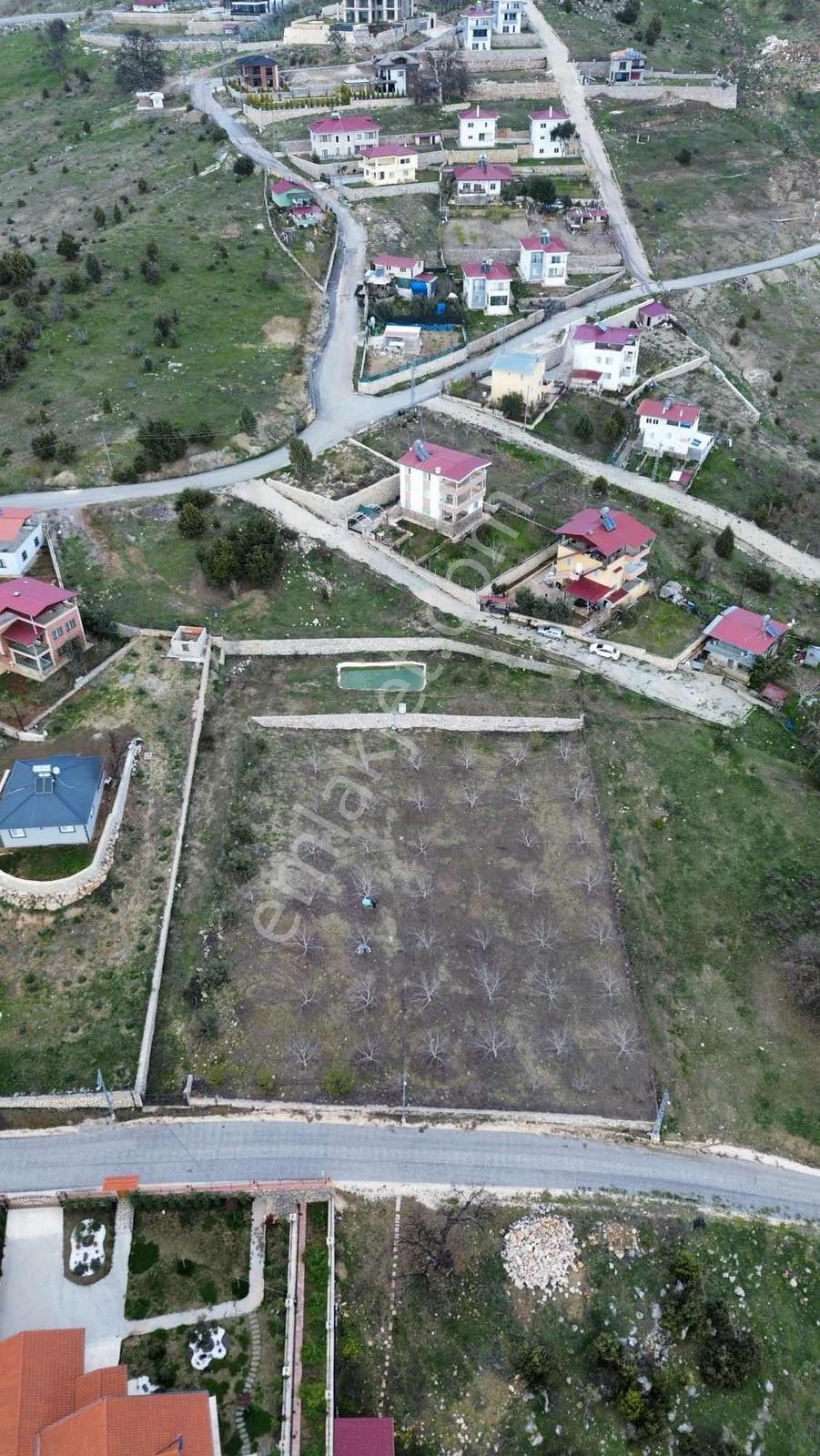 Arve'den Yeniköyde Muhteşem Fırsat Arsa — fotoğraf 3