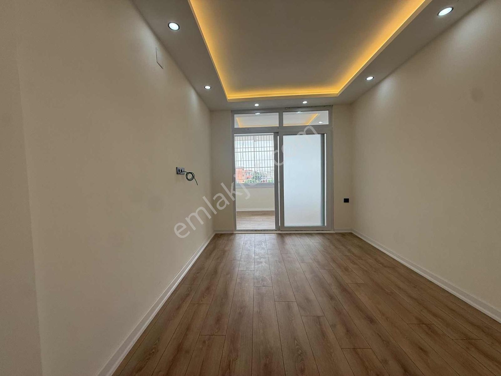 Mücahitler Bulvar Üzeri/valilik Civarı/cazip/içi Full Yapılı/1+1 — fotoğraf 13