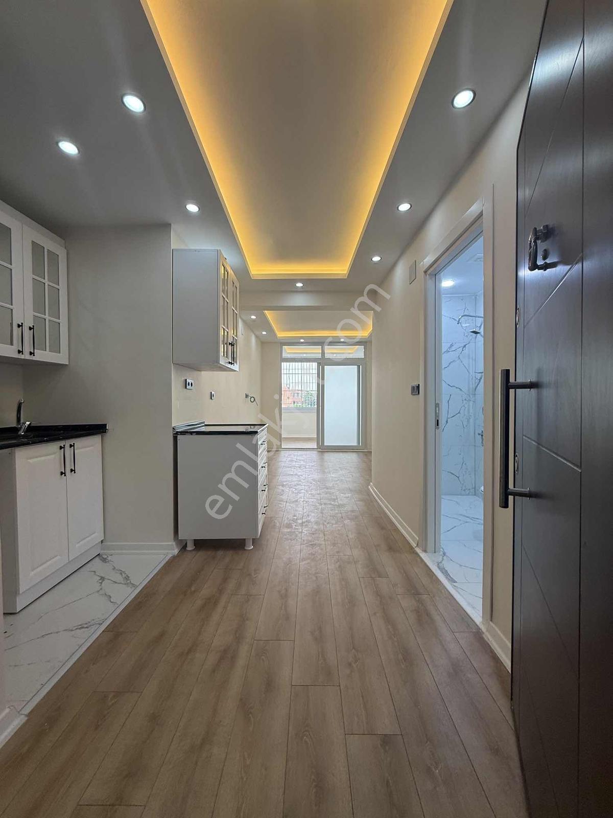 Mücahitler Bulvar Üzeri/valilik Civarı/cazip/içi Full Yapılı/1+1 — fotoğraf 14