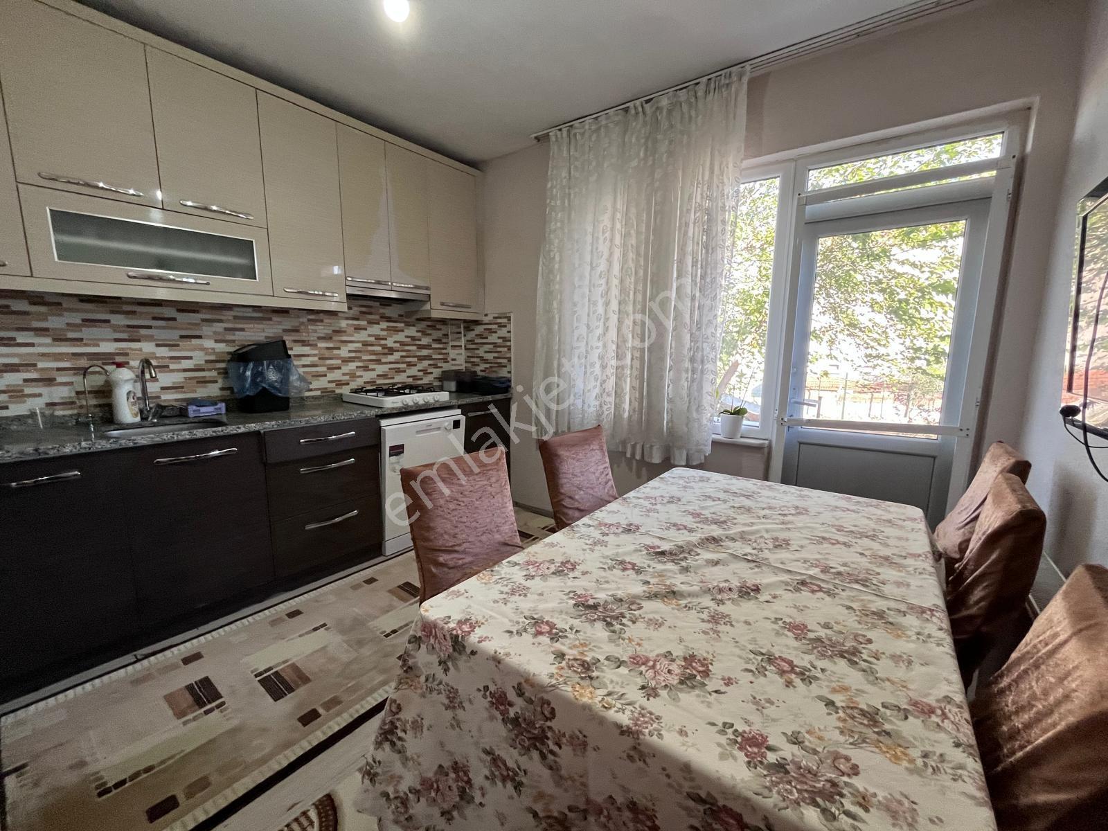 Nest'den H.basri Çantay Mah.'de 182 M2 Tarla İçinde Kargır Ev — fotoğraf 11