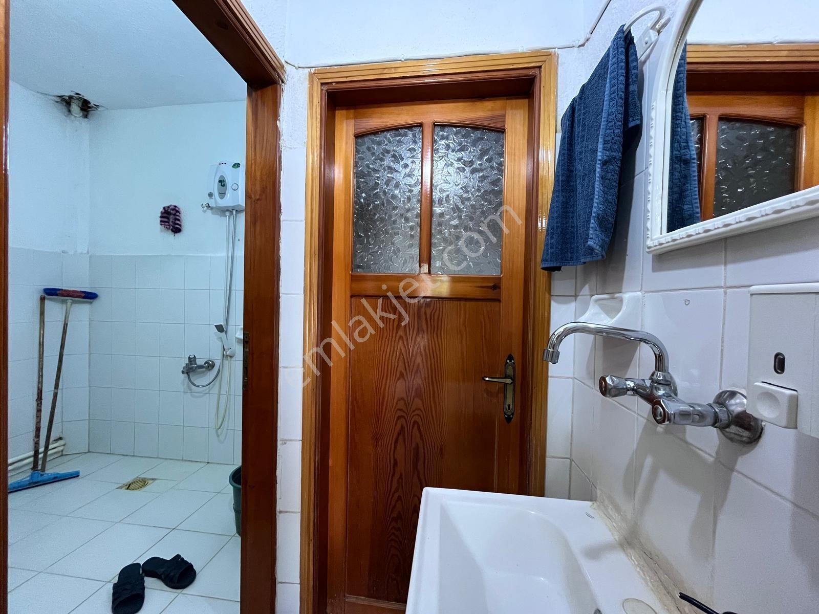 Nest'den H.basri Çantay Mah.'de 182 M2 Tarla İçinde Kargır Ev — fotoğraf 14