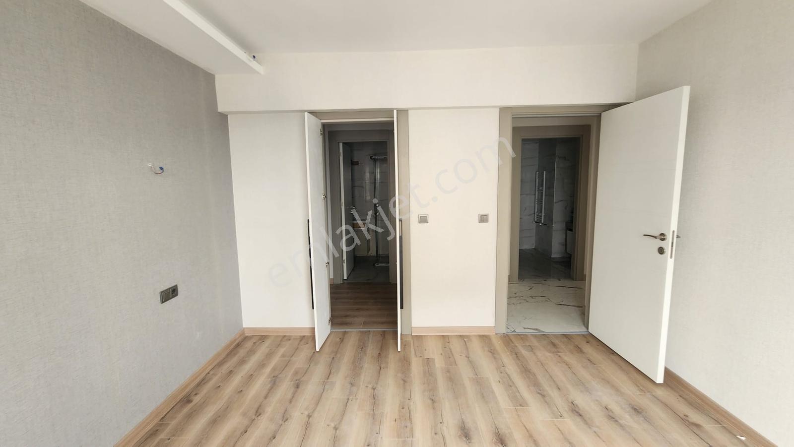 Serra Bulvarda Farklı Katlarda Alternatif 3+1 Satılık Daireler — fotoğraf 13