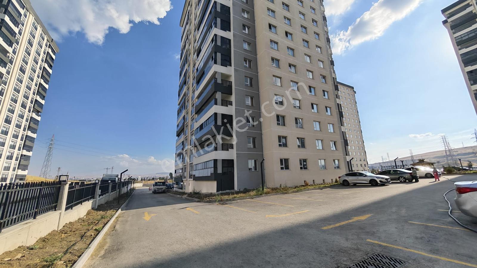 Serra Bulvarda Farklı Katlarda Alternatif 3+1 Satılık Daireler — fotoğraf 23