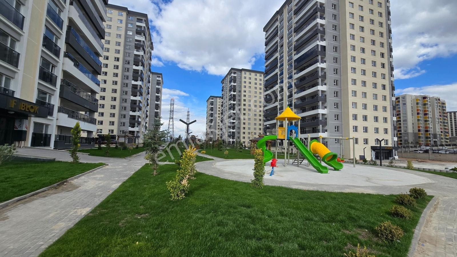 Serra Bulvarda Farklı Katlarda Alternatif 3+1 Satılık Daireler — fotoğraf 28