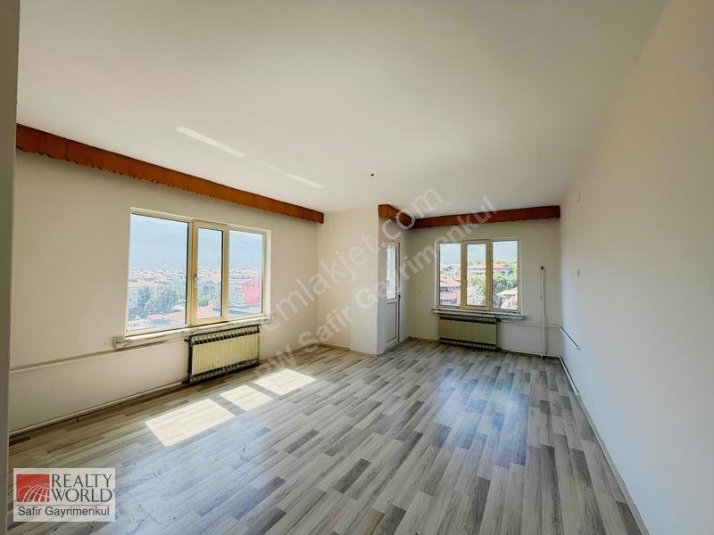 Kuşpınar Da Çarşamba Pazar Yani Bölgenin En Uygun 3+1 Dairesi — fotoğraf 4