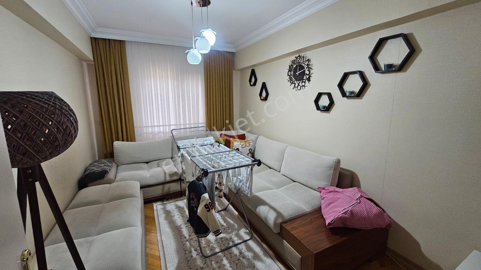Demirlibahçede Tren İstasyonu Yanı 2 Kat Satılık Daire — fotoğraf 6
