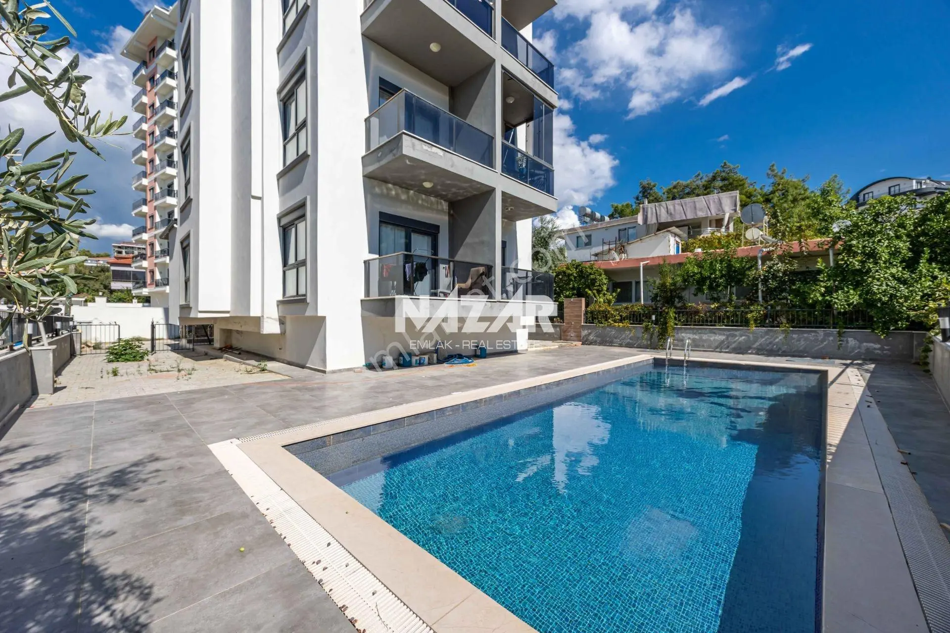 Alanya Avsallar’da Satılık Eşyalı 1+1 Daire 45 M2 — fotoğraf 9