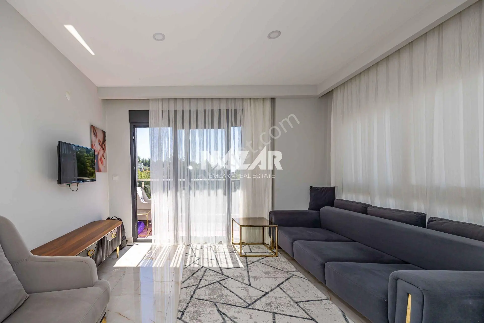 Alanya Avsallar’da Satılık Eşyalı 1+1 Daire 45 M2 — fotoğraf 16