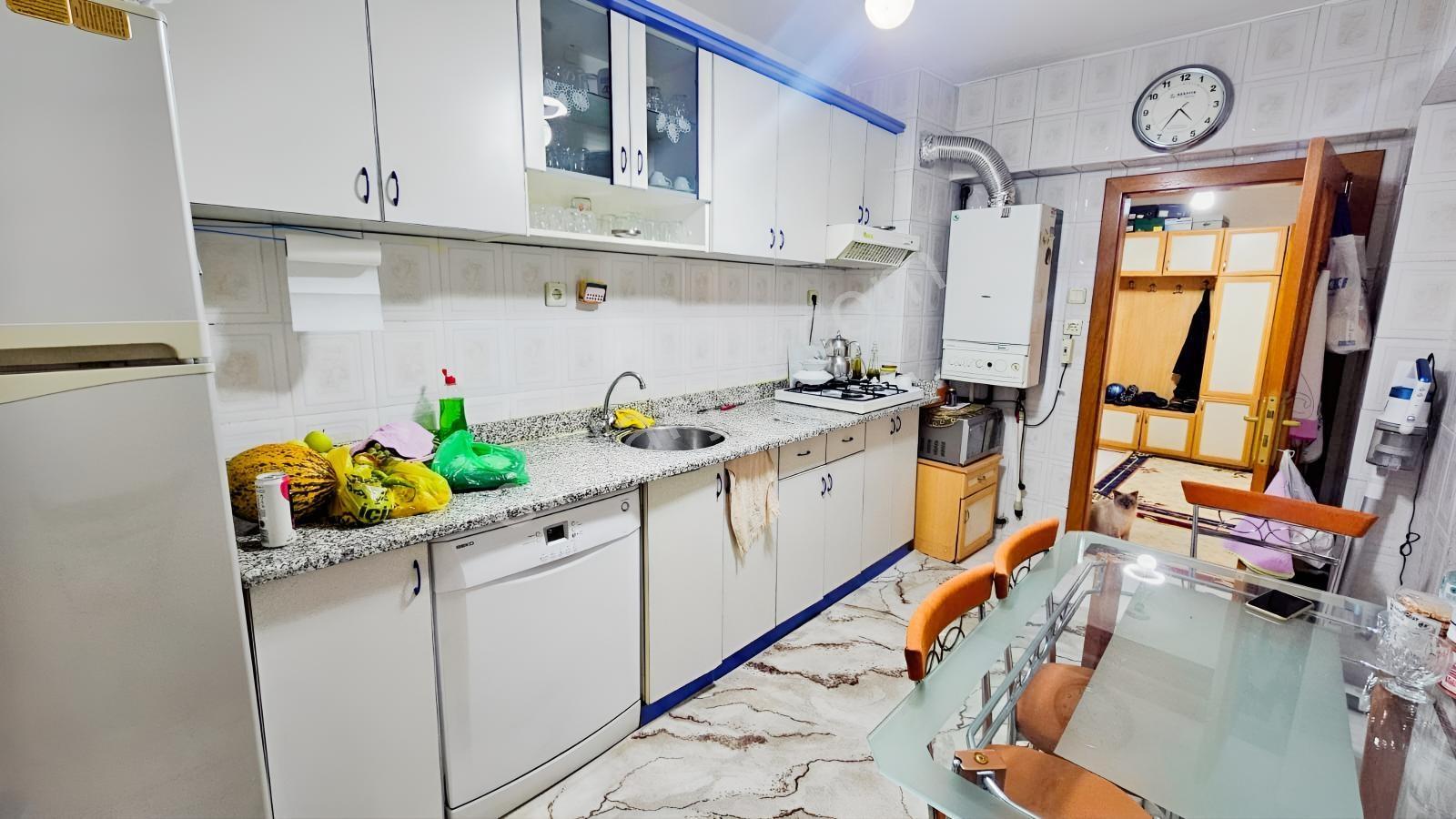 Demirlibahçe Tren İstasyonu Yakını Satılık 3+1 Daire — fotoğraf 10