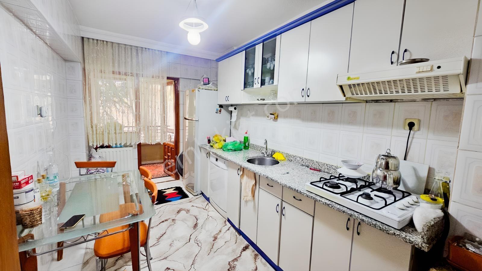 Demirlibahçe Tren İstasyonu Yakını Satılık 3+1 Daire — fotoğraf 11