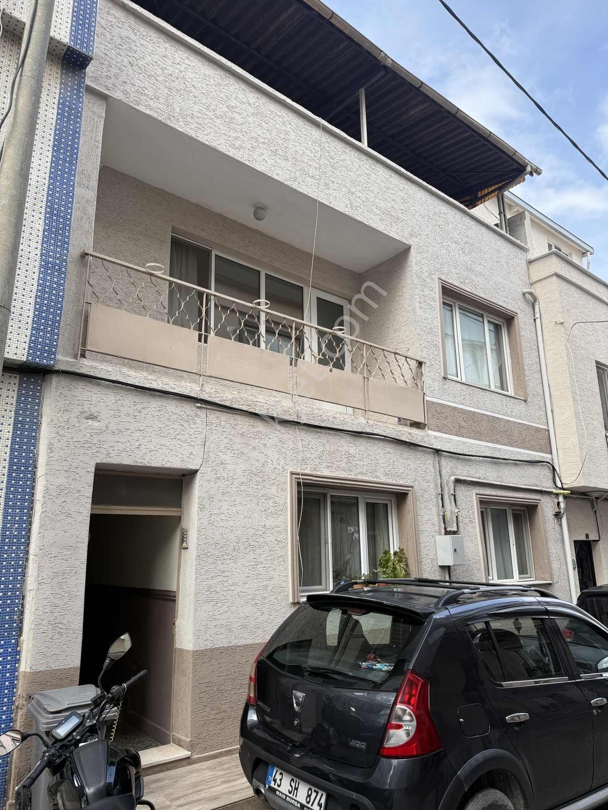 Hürriyet İstiklalde 2.5 Kat Satılık Fırsat Bina