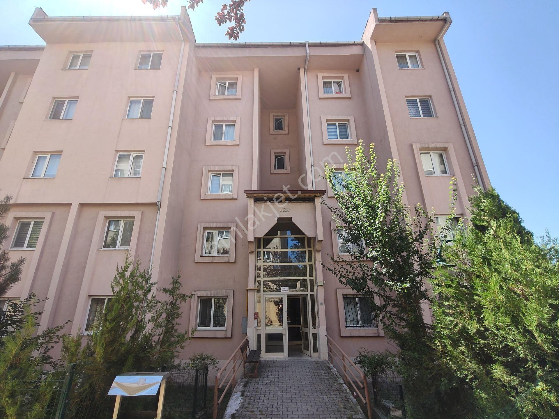 Bolu Dağkent Toki 1.Etap Önü Açık Ara Kat 2+1 Satılık Daire