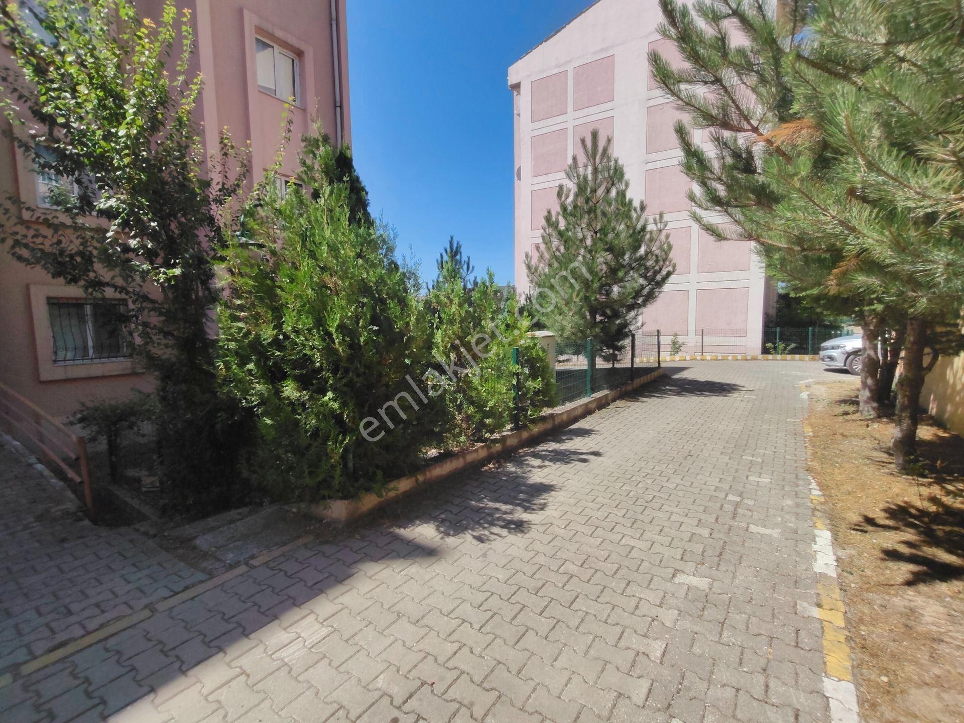 Bolu Dağkent Toki 1.etap Önü Açık Ara Kat 2+1 Satılık Daire — fotoğraf 3