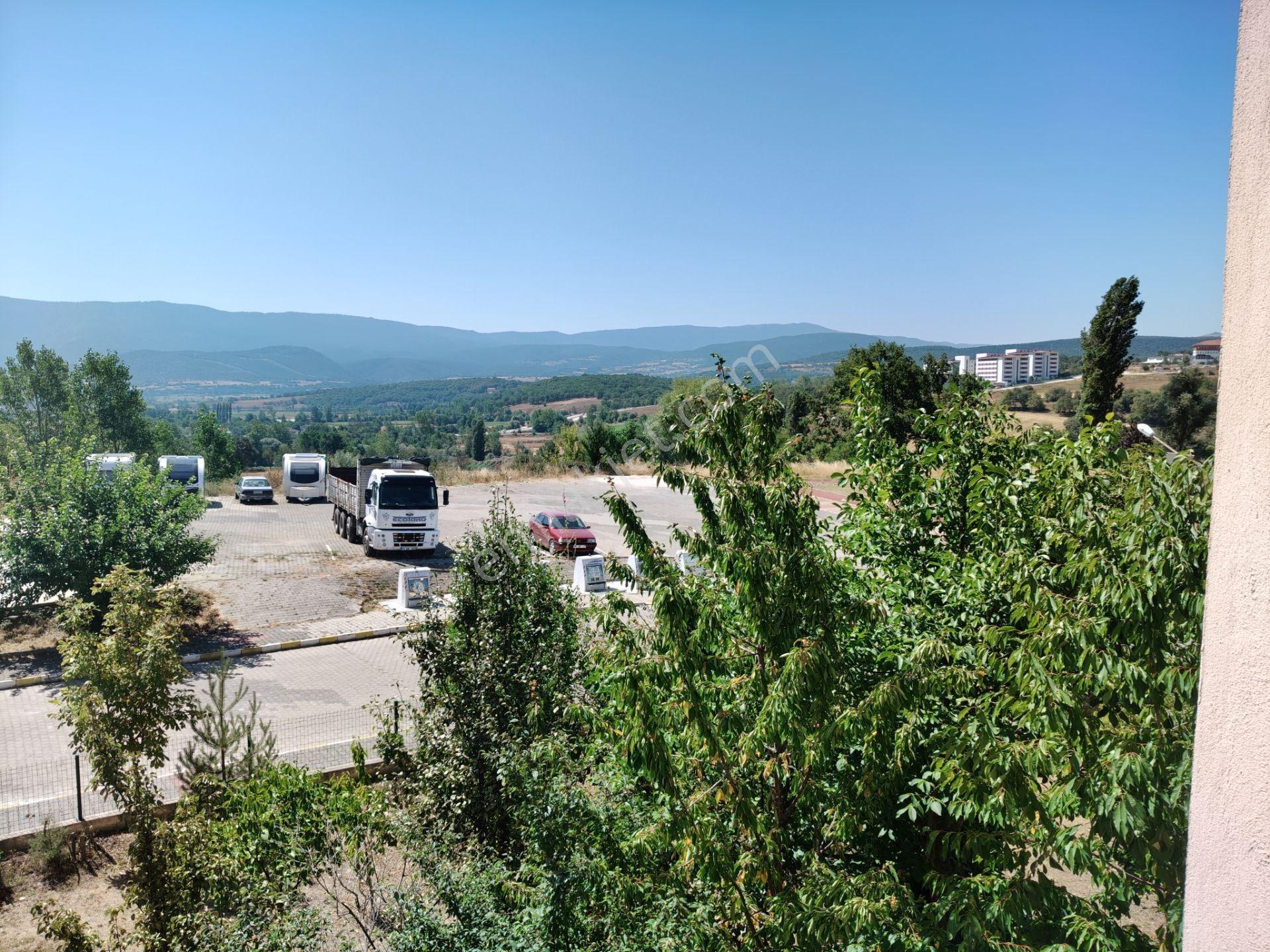 Bolu Dağkent Toki 1.etap Önü Açık Ara Kat 2+1 Satılık Daire — fotoğraf 4