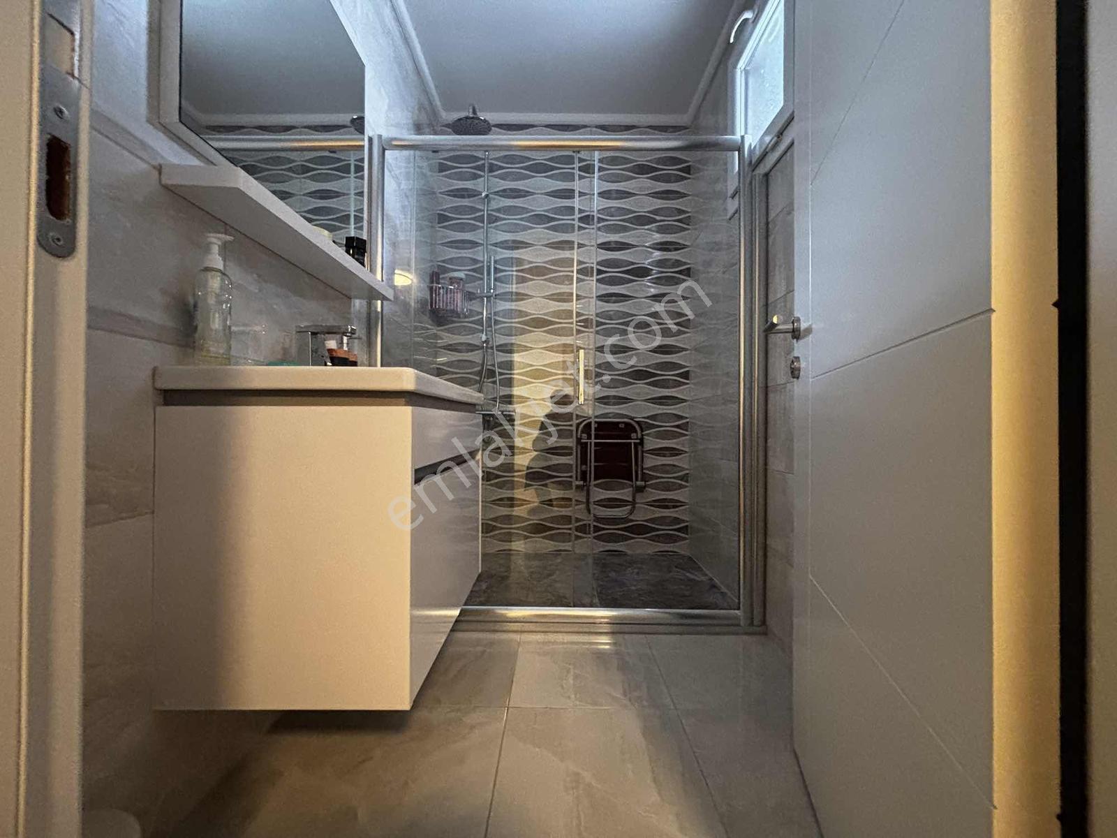 Zuhuratbaba Da Özel Yapım 7 Yıllık 20m2 Teraslı 4+1 200m2 — fotoğraf 7