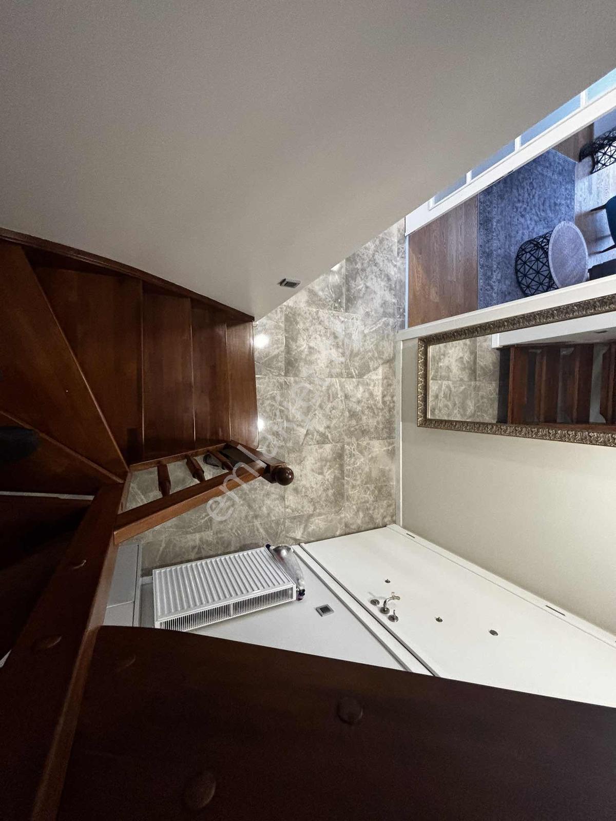 Zuhuratbaba Da Özel Yapım 7 Yıllık 20m2 Teraslı 4+1 200m2 — fotoğraf 16