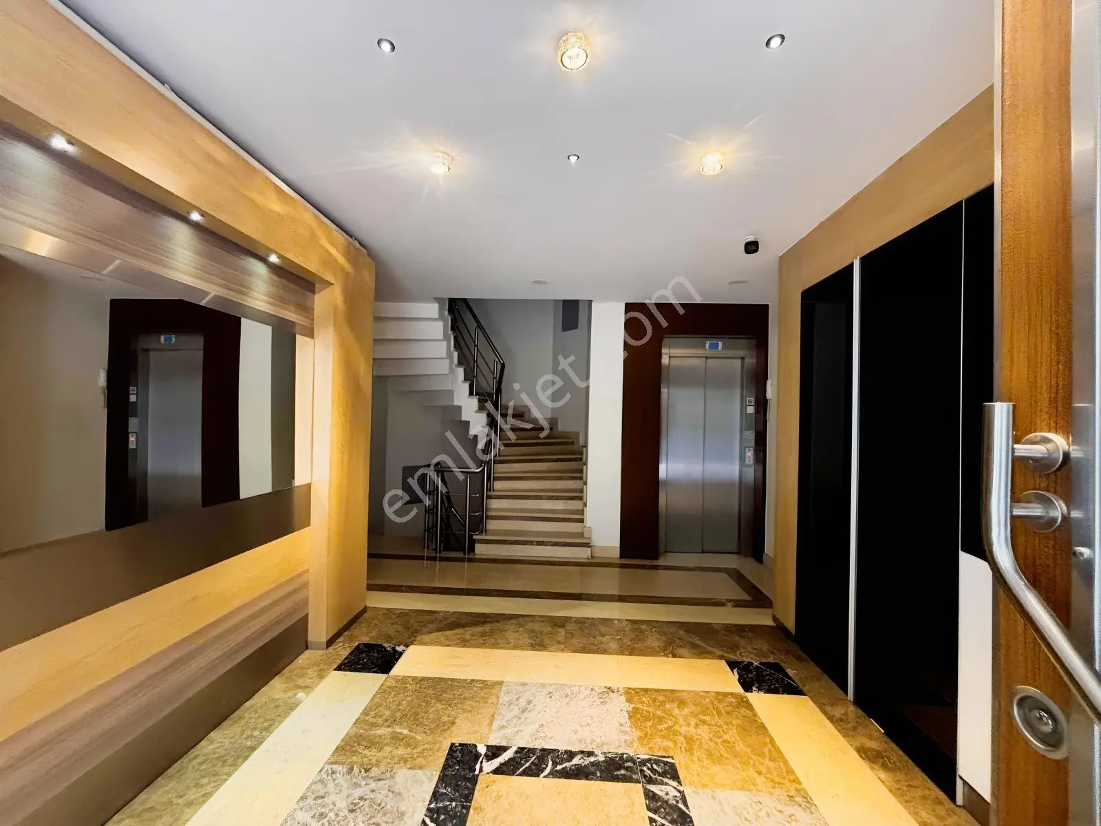 Zuhuratbaba Da Özel Yapım 7 Yıllık 20m2 Teraslı 4+1 200m2 — fotoğraf 30