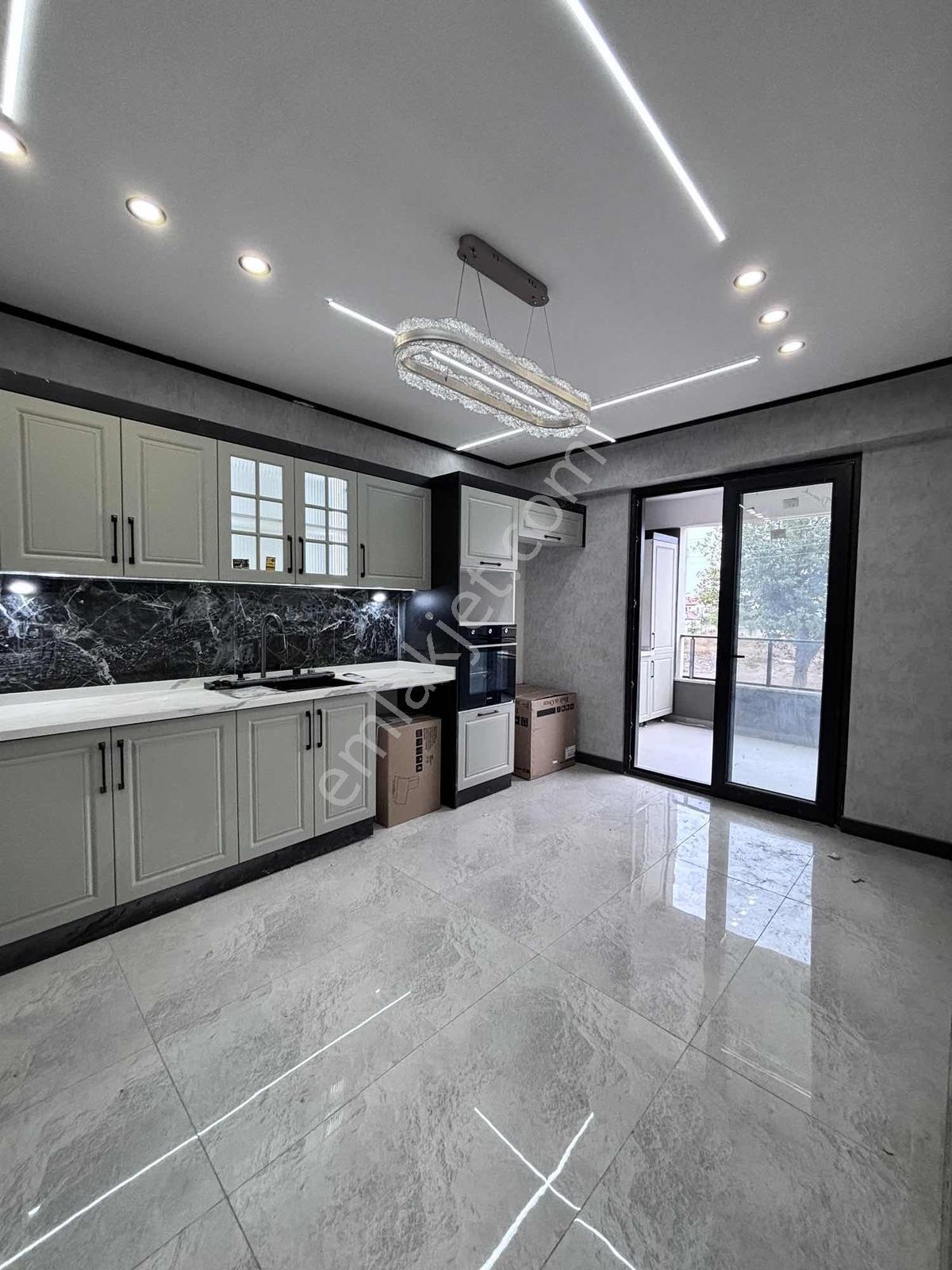 Kumköprü Palace Satılık 3+1 Lüx Daire — fotoğraf 2