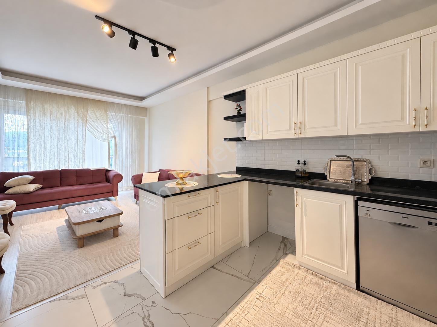 Remax Palm'den Tömük De,site İçerisinde Satılık Eşyalı 1+1 Daire — fotoğraf 8