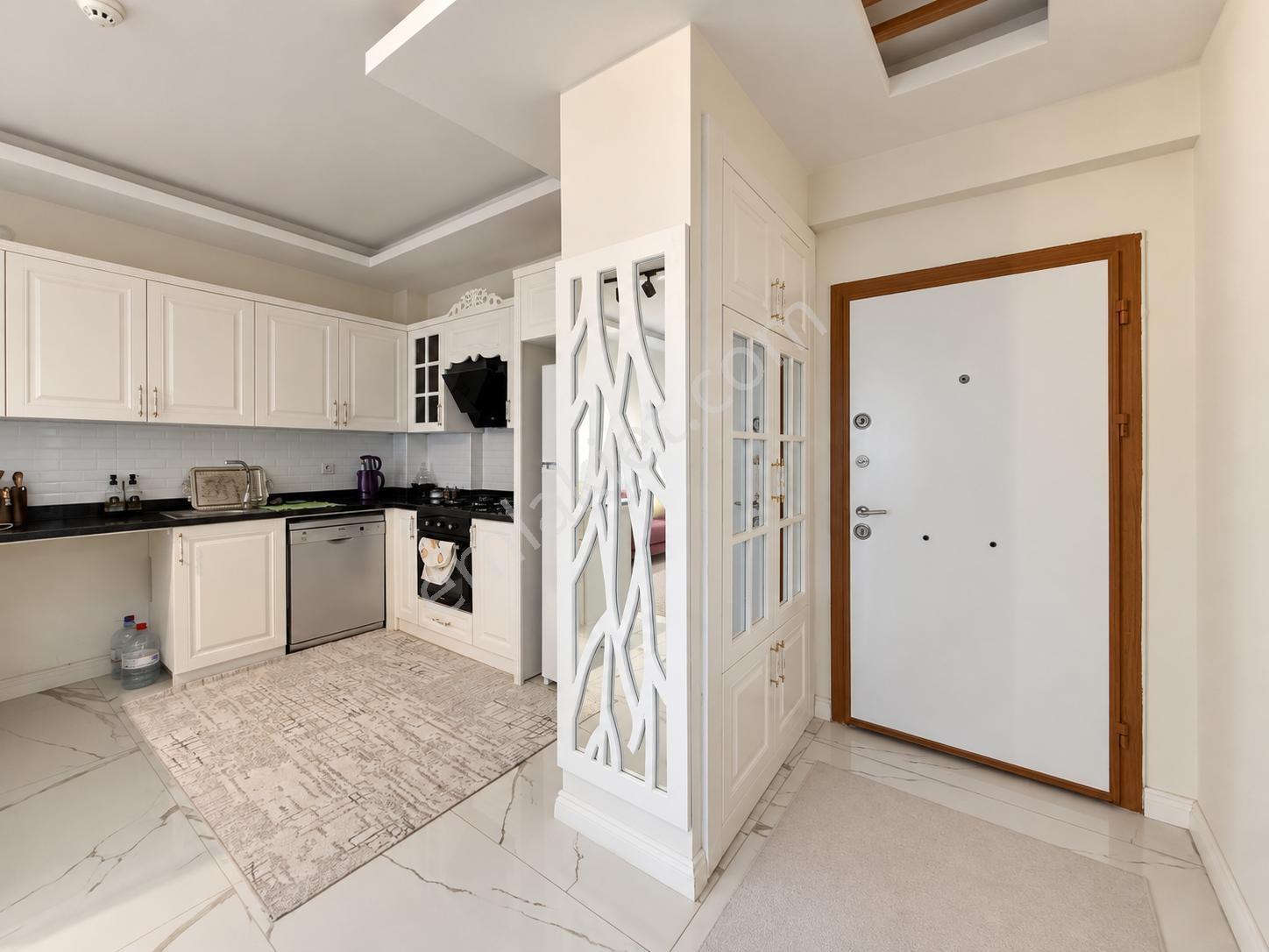 Remax Palm'den Tömük De,site İçerisinde Satılık Eşyalı 1+1 Daire — fotoğraf 14
