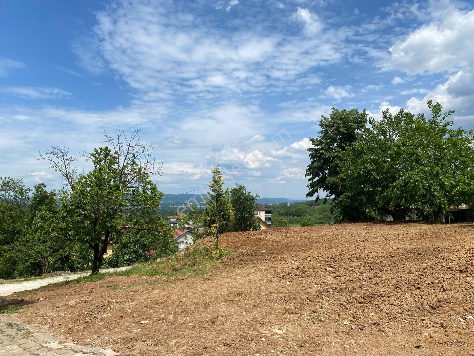 Altın Emlak'tan Kartepe Suadiye'de Satılık İmarlı Arsa — fotoğraf 2