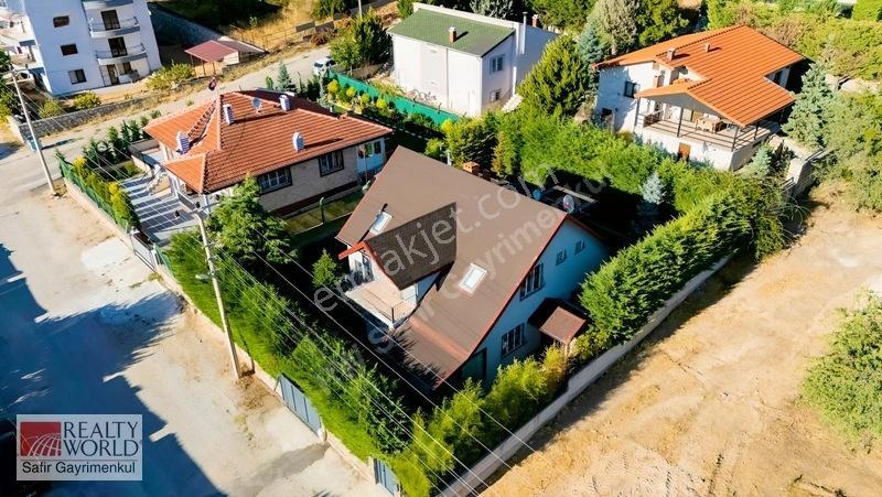 Denizli Cankurtaran'da 8+1 Müstakil Villa | Kış Bahçeli