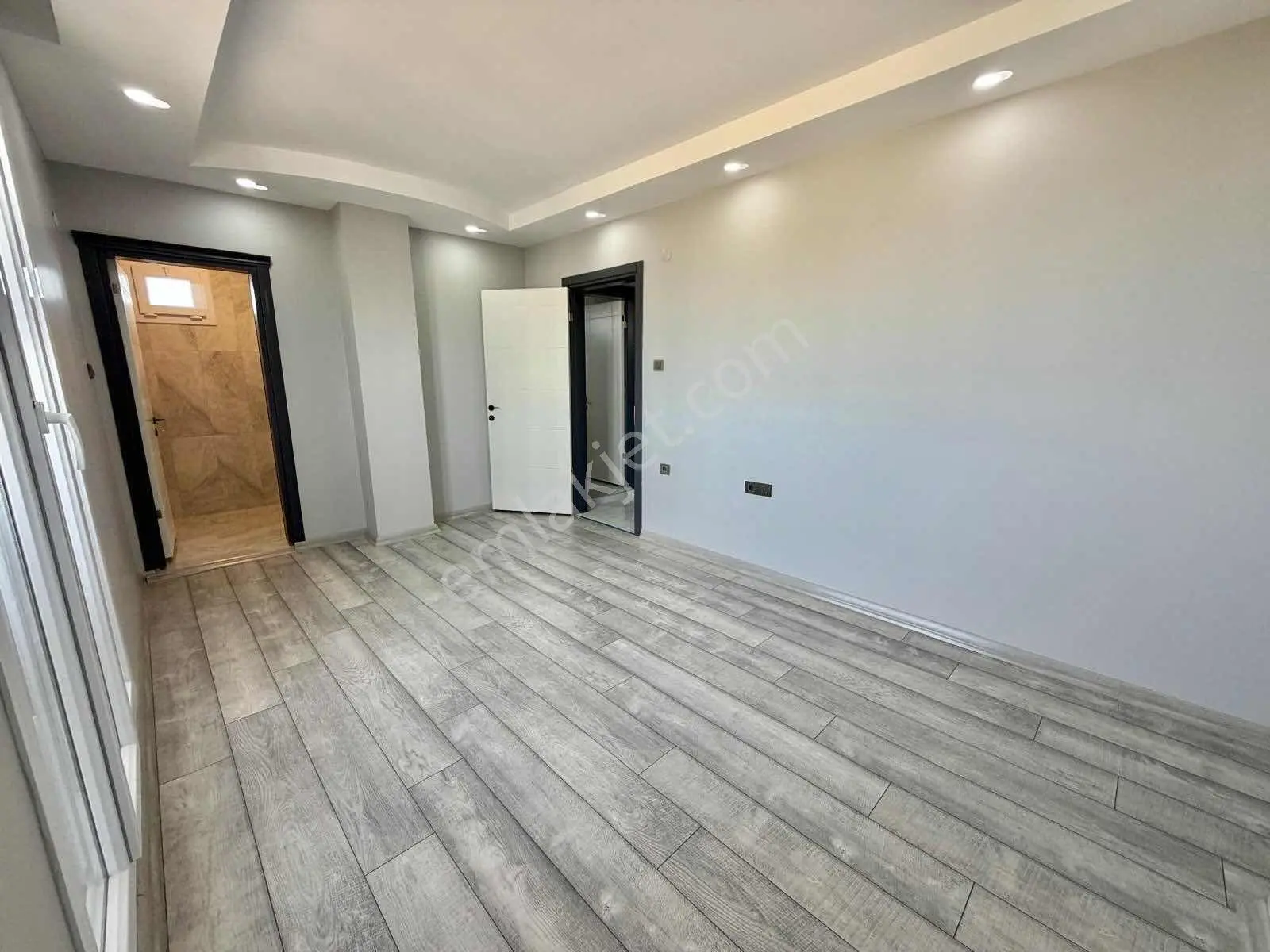 ꧁▇seta Grup▇꧂köşe Parsel 4+1 Verandalı Denize Yakın Müstakil. — fotoğraf 31