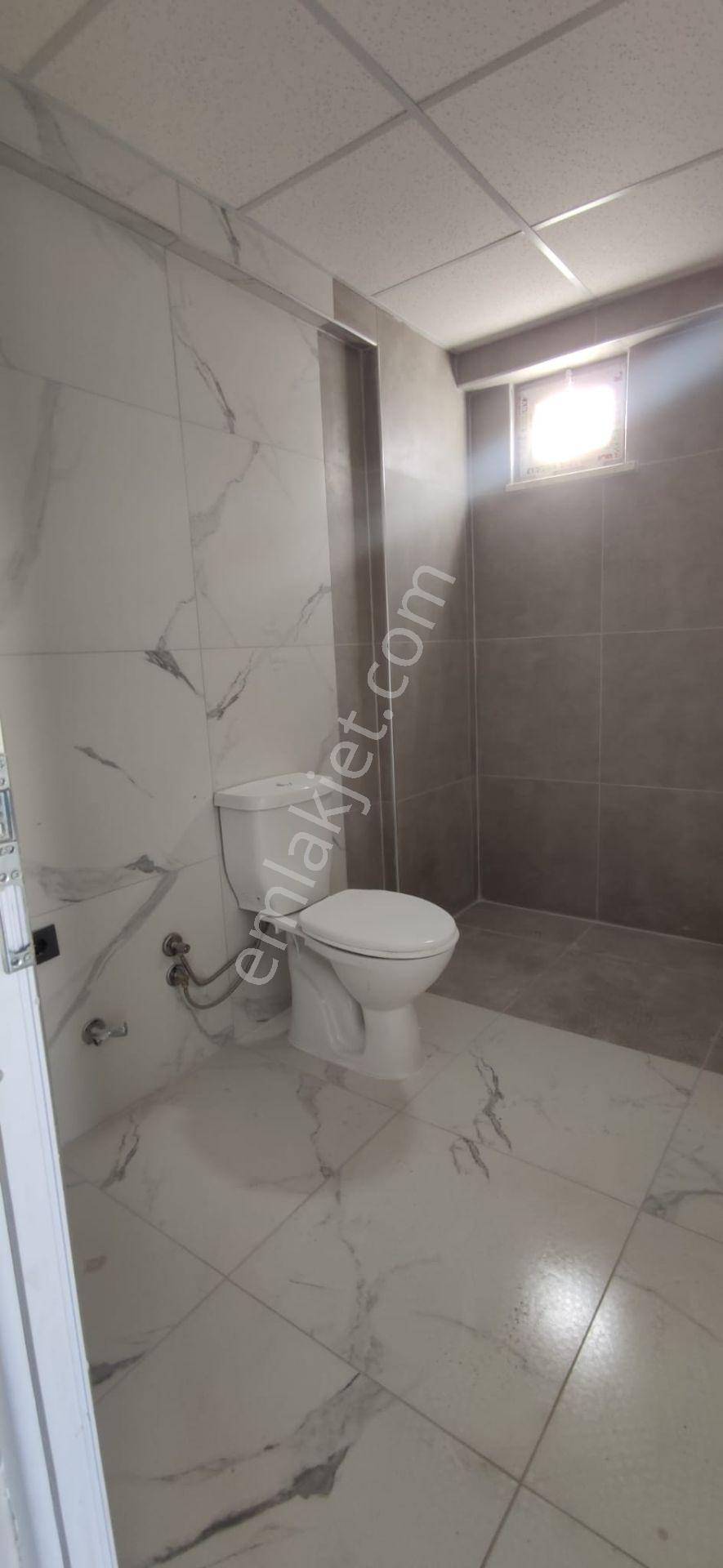 Enzade Emlaktan Satılık-kiralık 1+1 Daire — fotoğraf 6