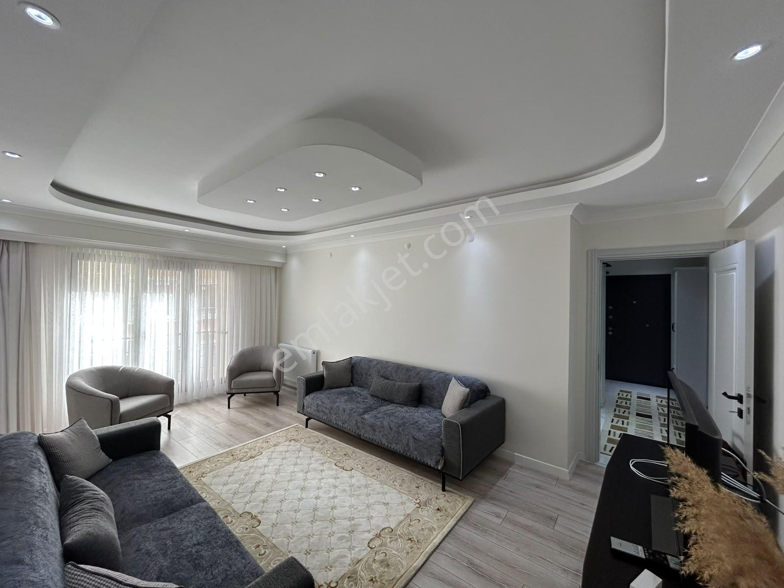 Karakaş Mahallesi Ebeveyn Banyolu Eşyasız Satılık 2+1 Lüks Daire — fotoğraf 5