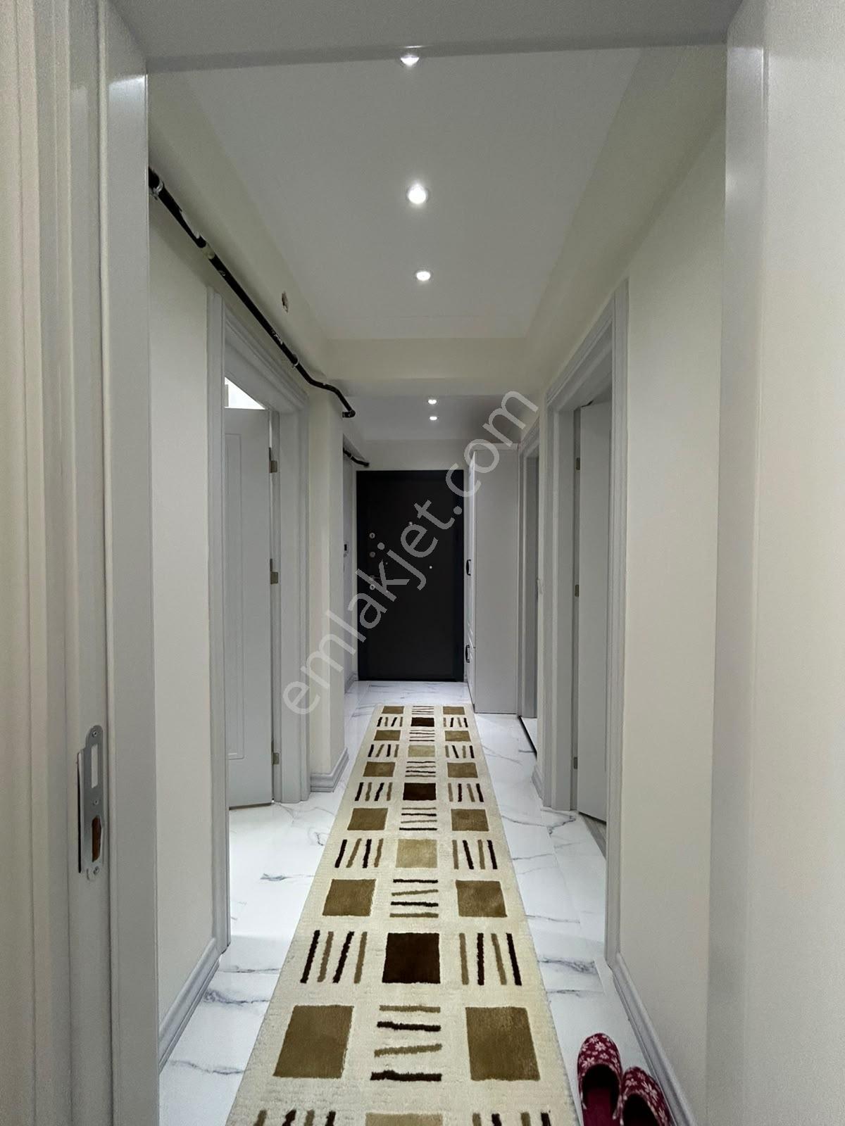 Karakaş Mahallesi Ebeveyn Banyolu Eşyasız Satılık 2+1 Lüks Daire — fotoğraf 8