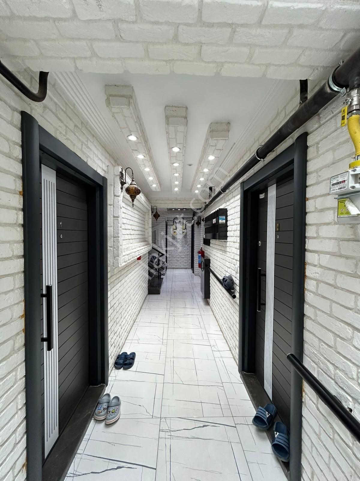 Karakaş Mahallesi Ebeveyn Banyolu Eşyasız Satılık 2+1 Lüks Daire — fotoğraf 33