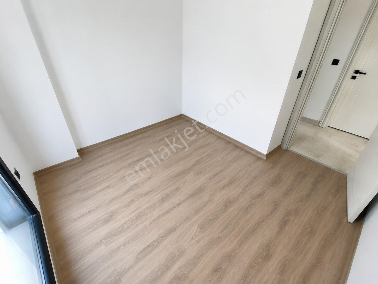 Altıntaş'ta Geniş 2+1 Ebeveyn Banyolu Havuzlu 3 Cepheli Satılık — fotoğraf 23