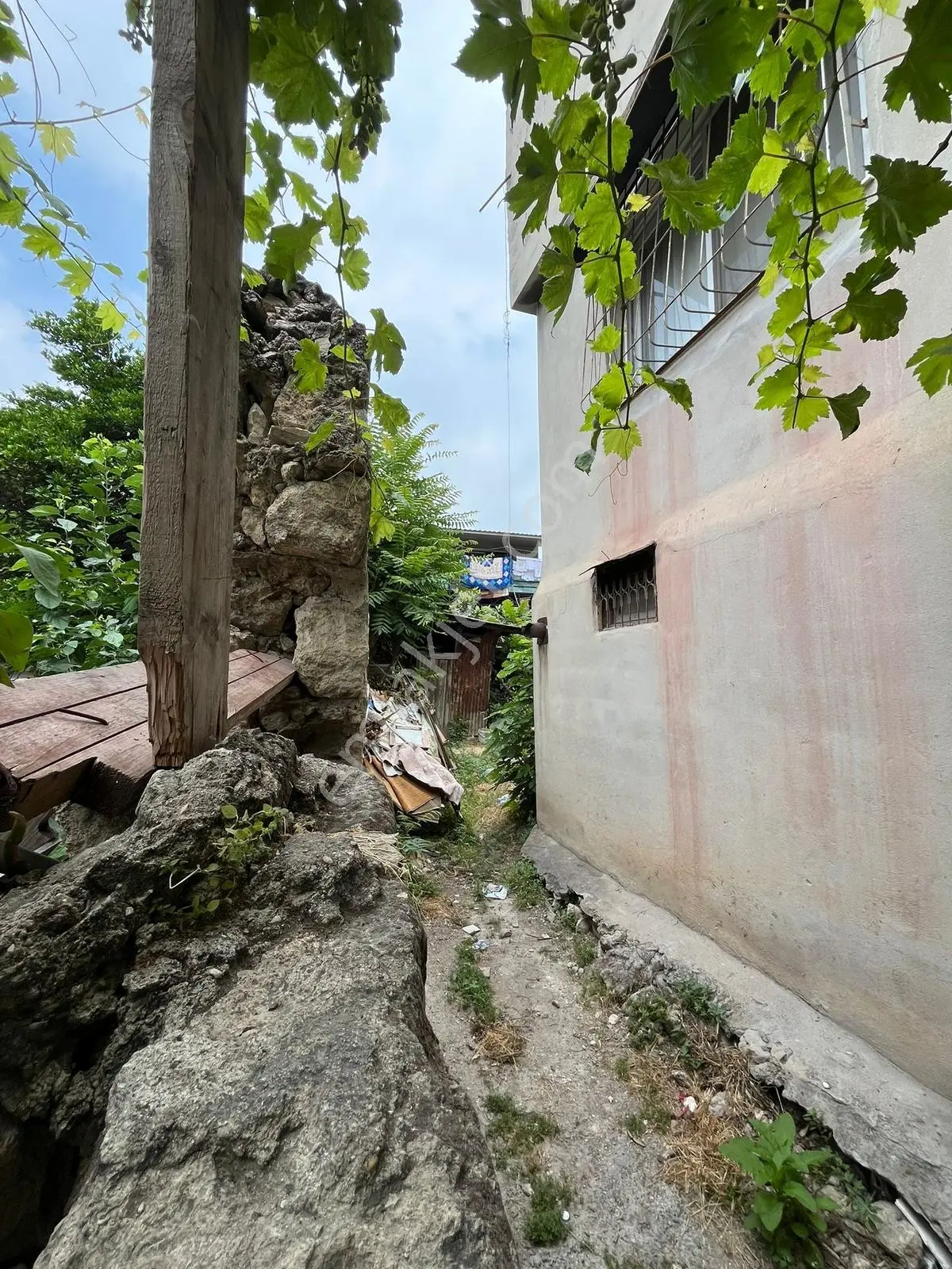Makam Cami Karşı Sokağı Şehitkerim Mah. 236m2 Satılık Arsa — fotoğraf 6