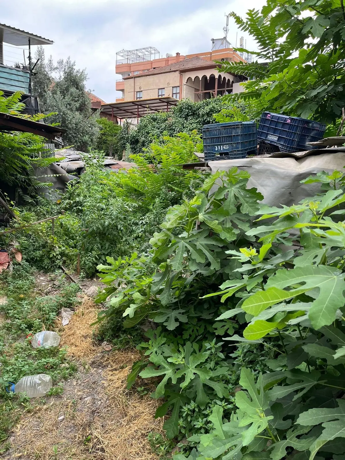 Makam Cami Karşı Sokağı Şehitkerim Mah. 236m2 Satılık Arsa — fotoğraf 13