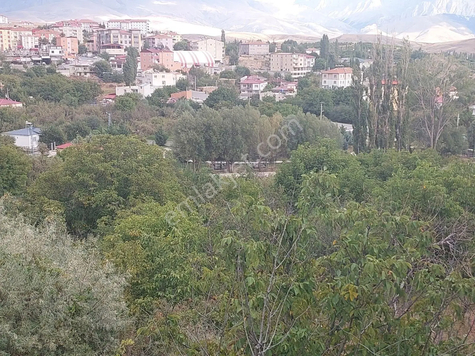 Çamardı Maden'de Satılık Toplamı 1.095 M² 3 Adet İmarlı Arsa. — fotoğraf 13