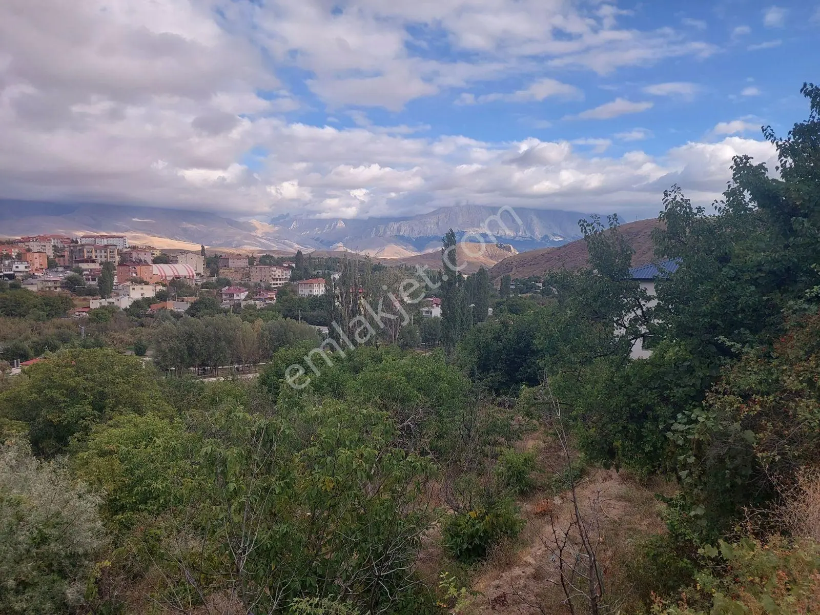 Çamardı Maden'de Satılık Toplamı 1.095 M² 3 Adet İmarlı Arsa. — fotoğraf 18