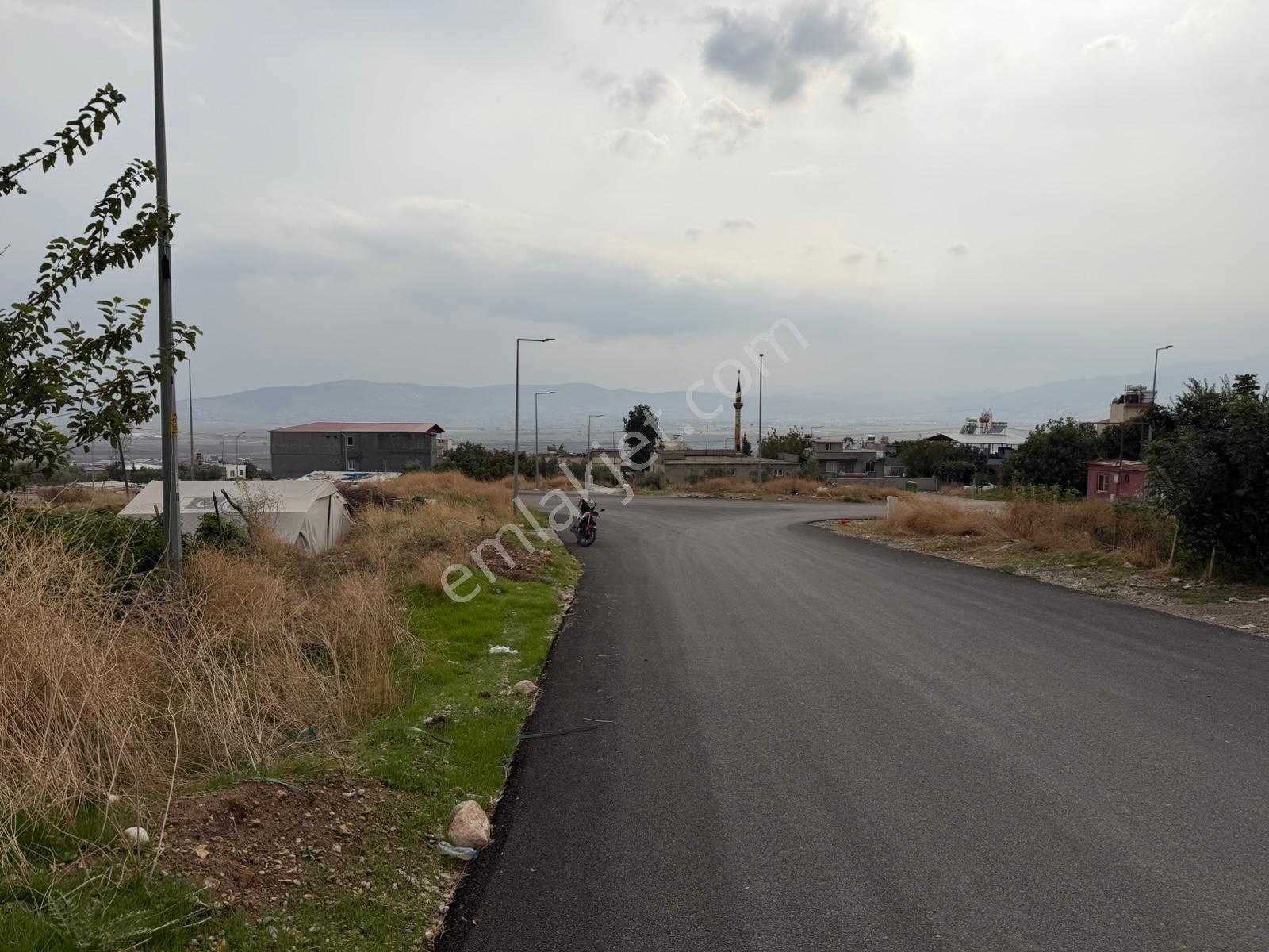 Germenicia'dan Satılık Ağcalıda Konut Arsası — fotoğraf 3