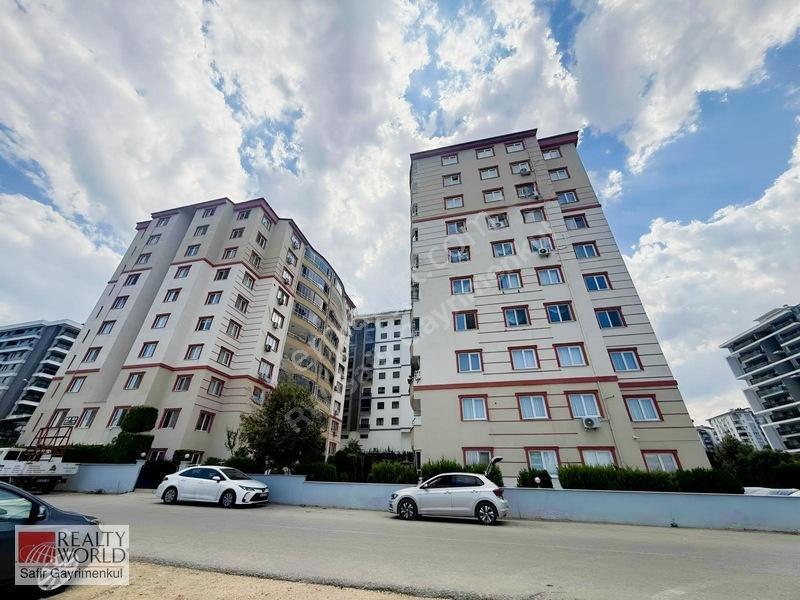 Şemikler'De Satılık Arakat 3+1 Daire Site İçerisinde Full Beyan