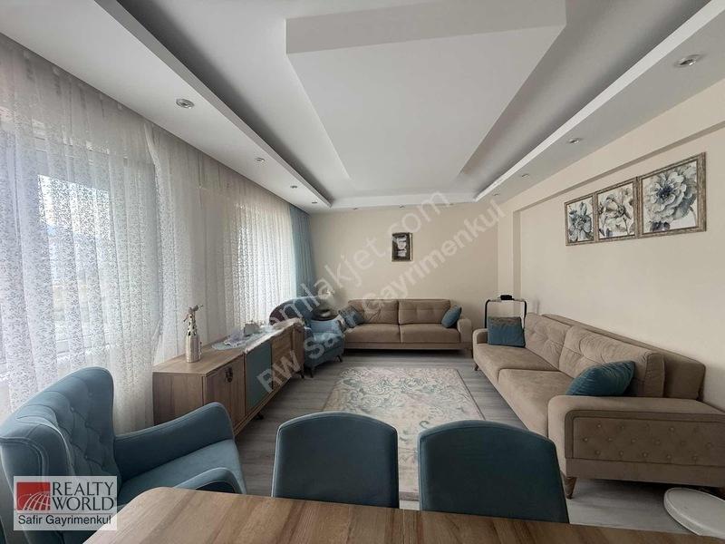 Şemikler'de Satılık Arakat 3+1 Daire Site İçerisinde Full Beyan — fotoğraf 9