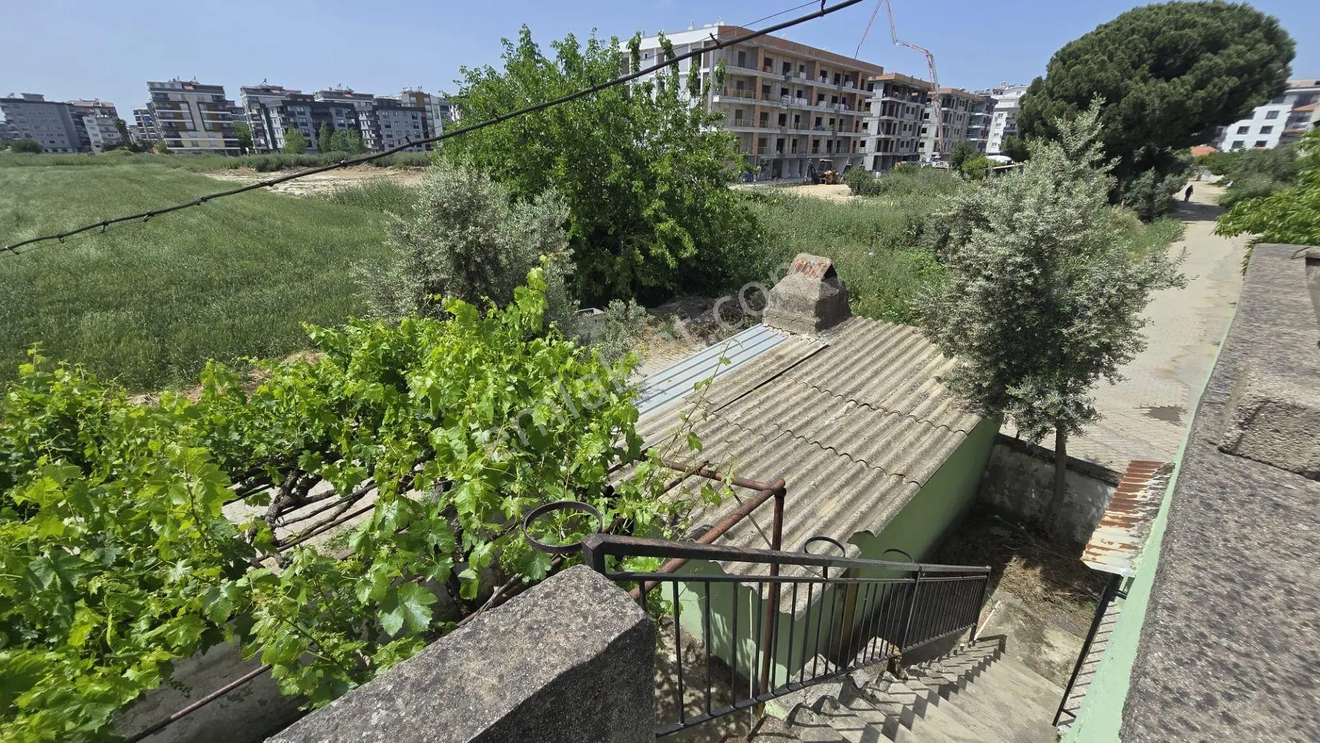İncirliova Sandıklı'da 408 M² 3 Tarafı Yol, Zemin Ticari Ve 3 Kat Konut İmarlı Arsa — fotoğraf 5